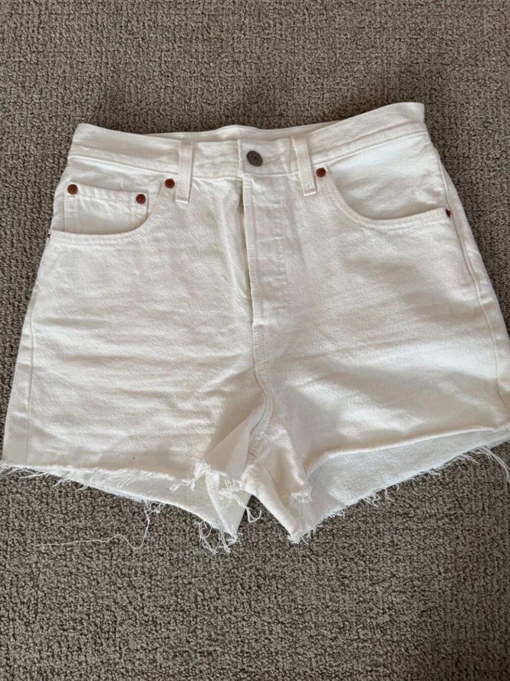Levi's Premium Ribcage Raw Hem Denim Shorts, Ecru Denim, Size 28